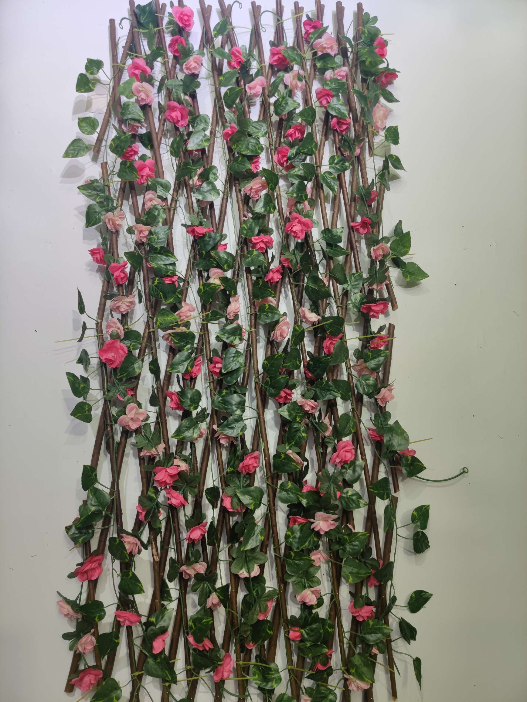 Simulación de la cerca telescópica de la planta pared de flores de rosa balcón al aire libre simulación pastoral seto plástico plantado verde cerca decorativa detail image 6
