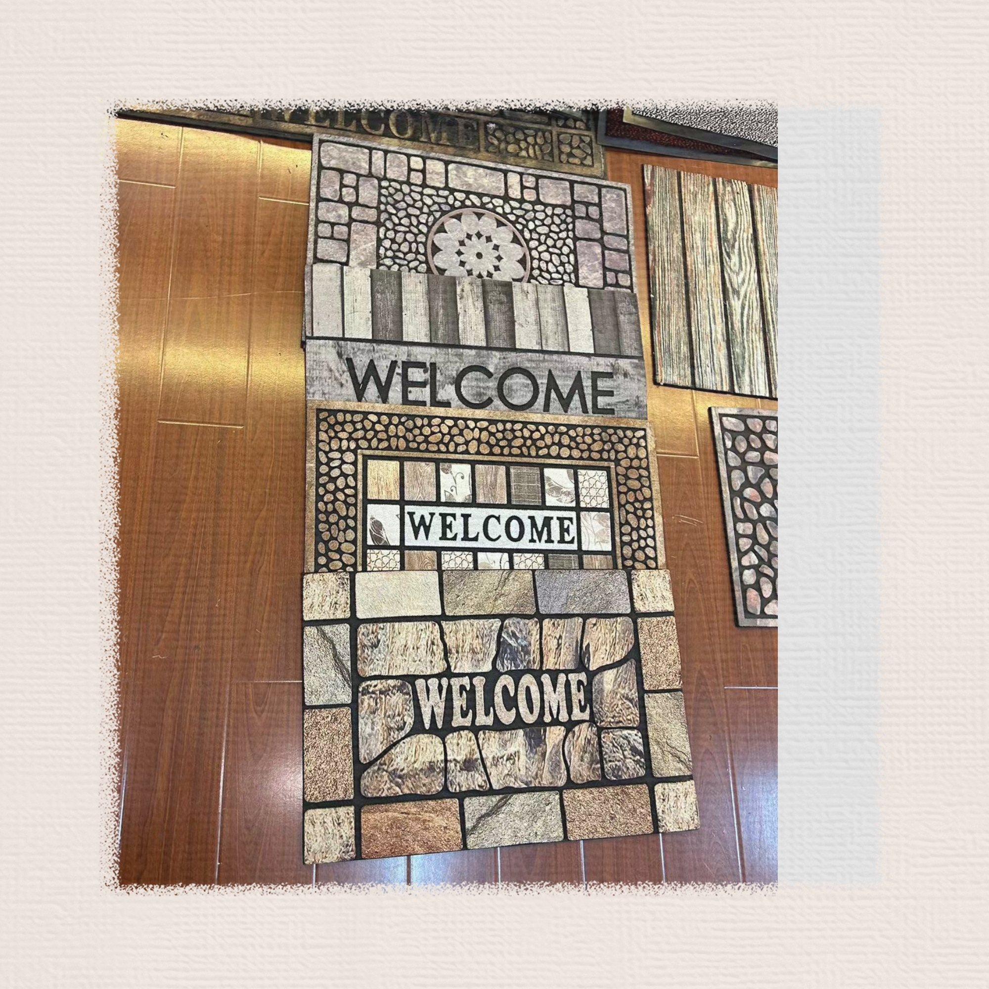 The European-style rubber base flocked floor mat, anti-slip door mat, rubber foot mat and flocked floor mat are of good quality with clear and beautiful patterns. The outdoor mat size is 45*75cm and there are multiple patterns that can be mixed Specification drawing