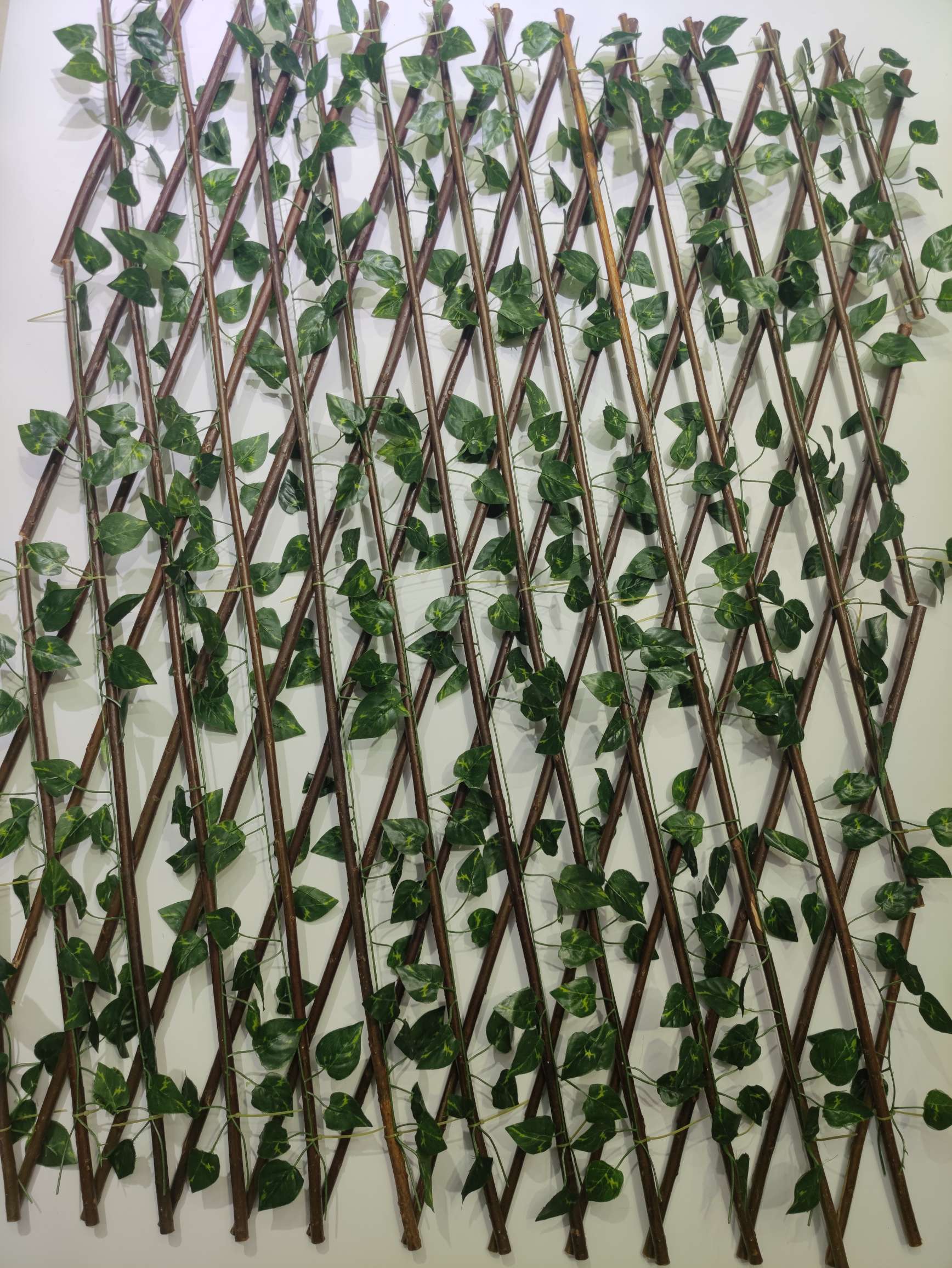 Garden plants, wall decoration, fences, artificial flowers, green tree leaves, retractable and stretchable fences, and balcony shielding detail image 11