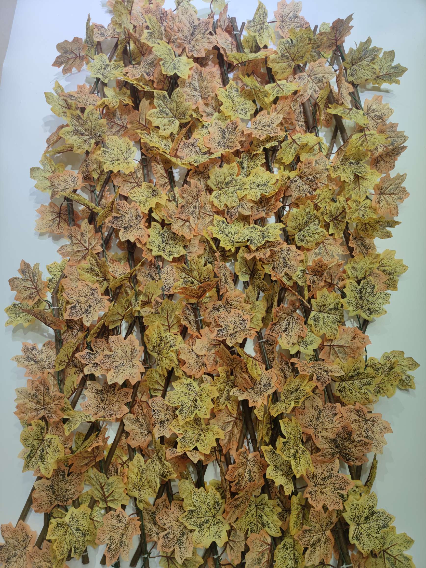 Garden plants, wall decoration, fences, artificial flowers, green tree leaves, retractable and stretchable fences, and balcony shielding detail image 4