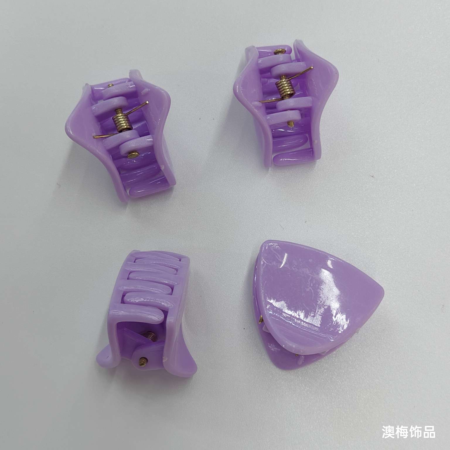 Cute cat ears, princess hair clips, half hair clips on the side of the bangs on the forehead, shark clips headwear Item Picture