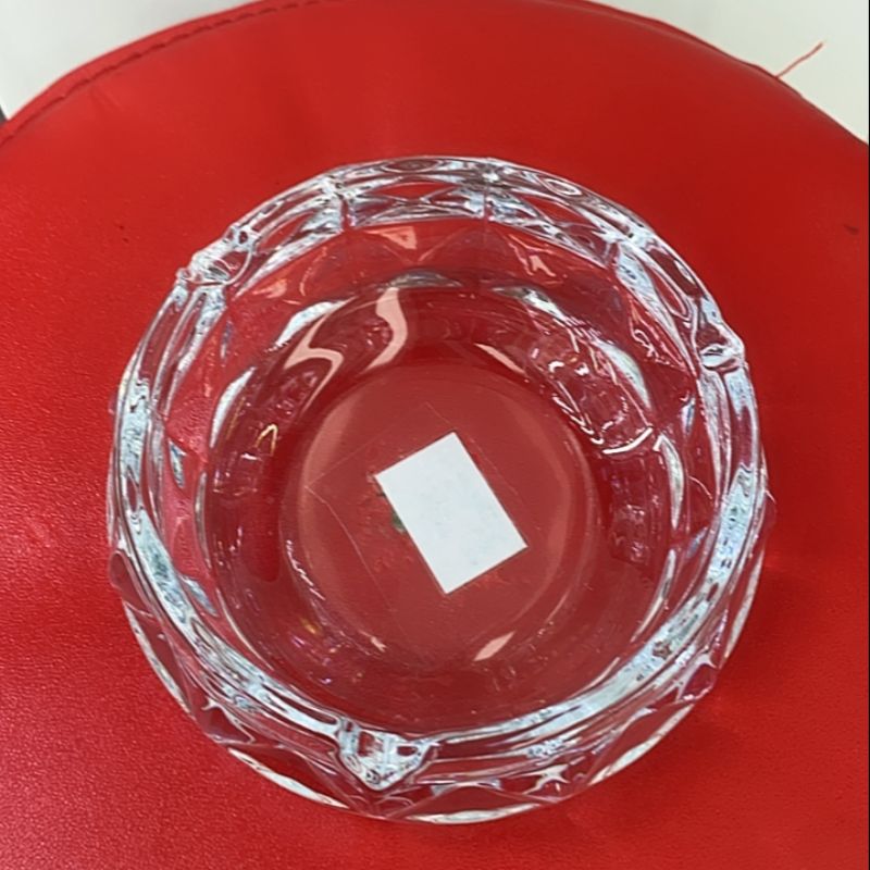 家用烟灰缸实物图