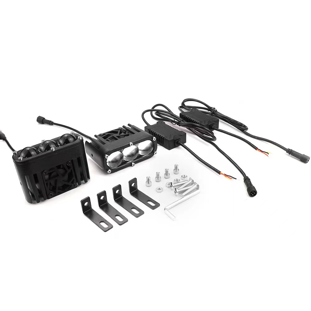 New car LED light, grille light, 120W yellow and white spotlight, condenser lens light, modified headlamp Application Scenario
