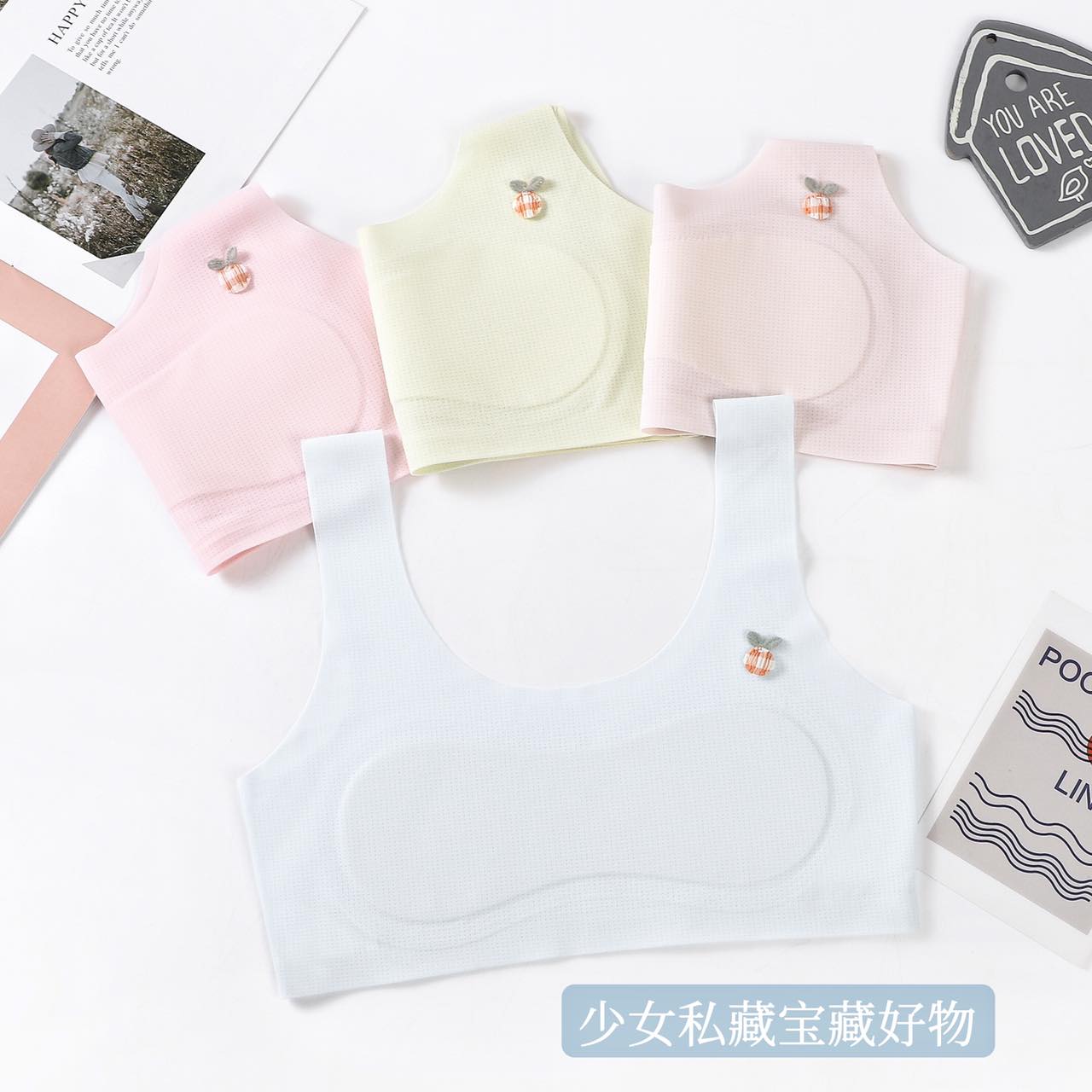 Girls' underwear during the development of primary school thin girls wearing a small vest 10 years old 11 children with chest children bra details Picture