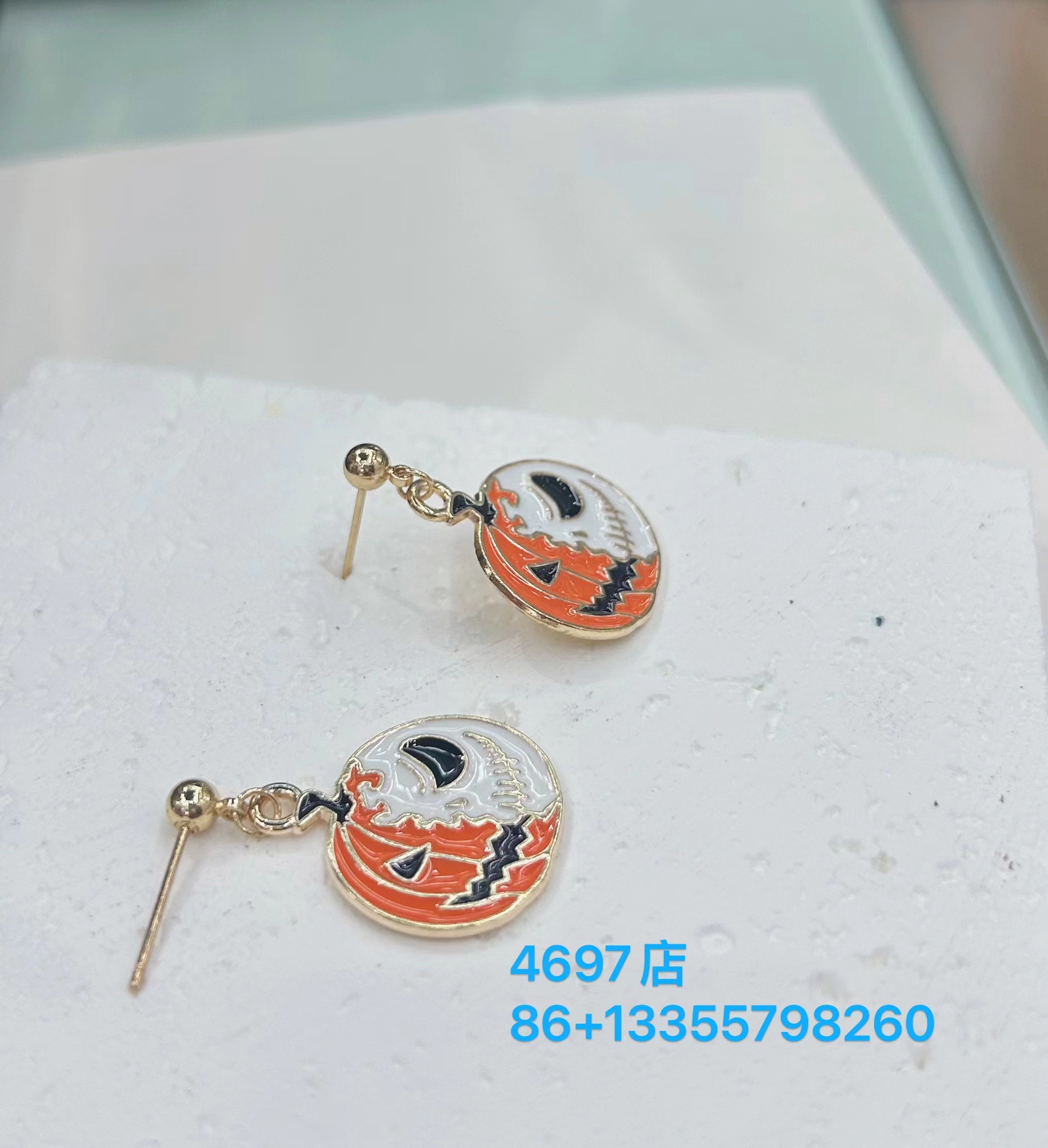 1218自主设计2024跨境夸张万圣节魔法男女搞怪小丑狂野炸街独特南瓜鬼脸个性创意耳坠耳饰详情1