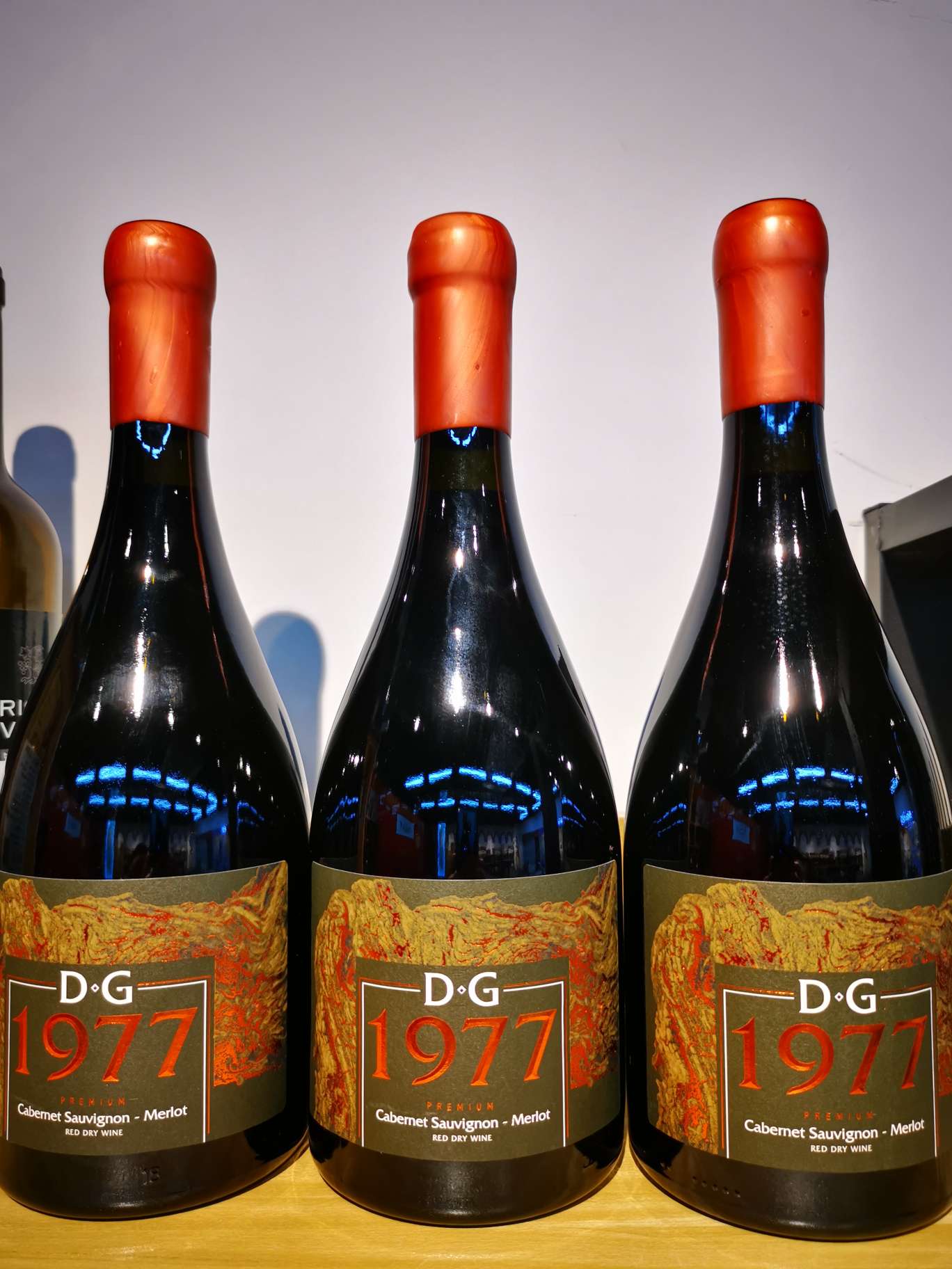 DG1977, каберне, смешанное с красным вином