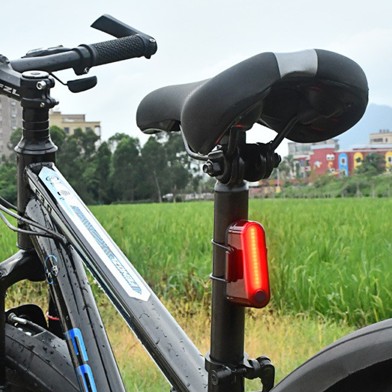 240302 USB recargable bicicleta luz trasera bicicleta de montaña luz trasera nocturna de advertencia de seguridad luz trasera Application Scenario