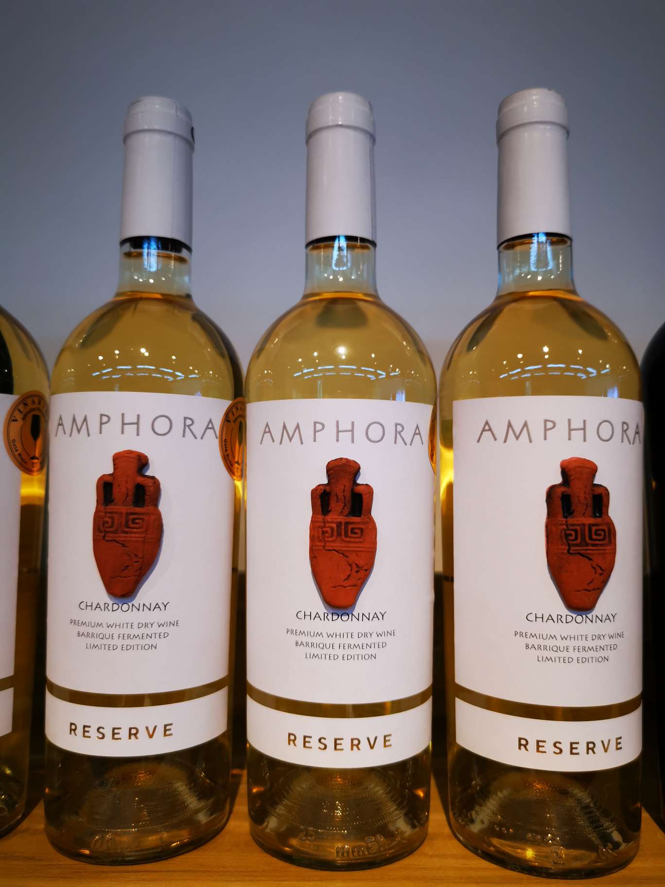Ancient pottery cellar Chardonnay dry white Ancient pottery cellar Chardonnay dry white
