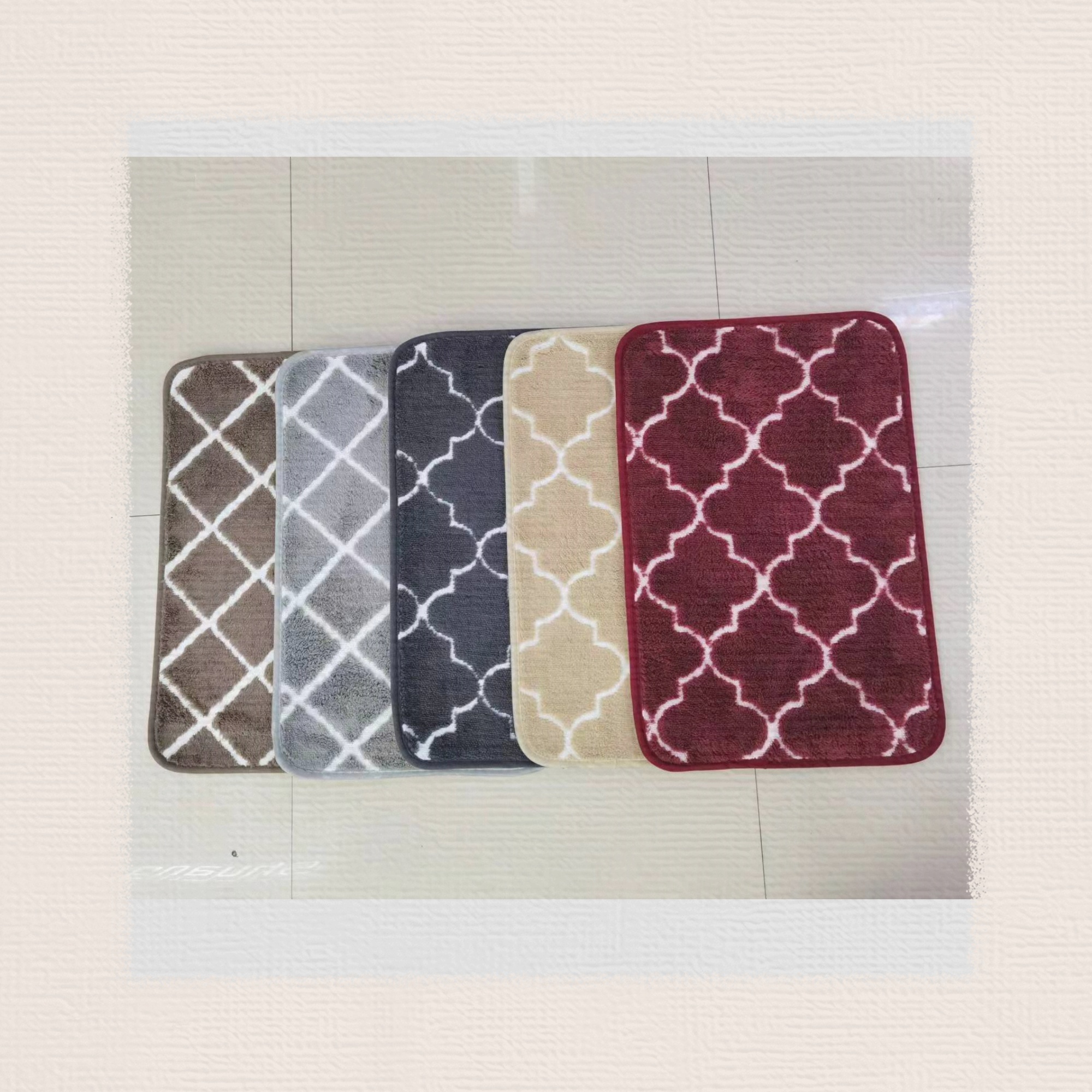 New polyester wavy jacquard floor mat, door mat, foot mat, anti-slip mat, carpet, kitchen mat, bathroom mat, balcony mat, size 38*58cm Item Picture