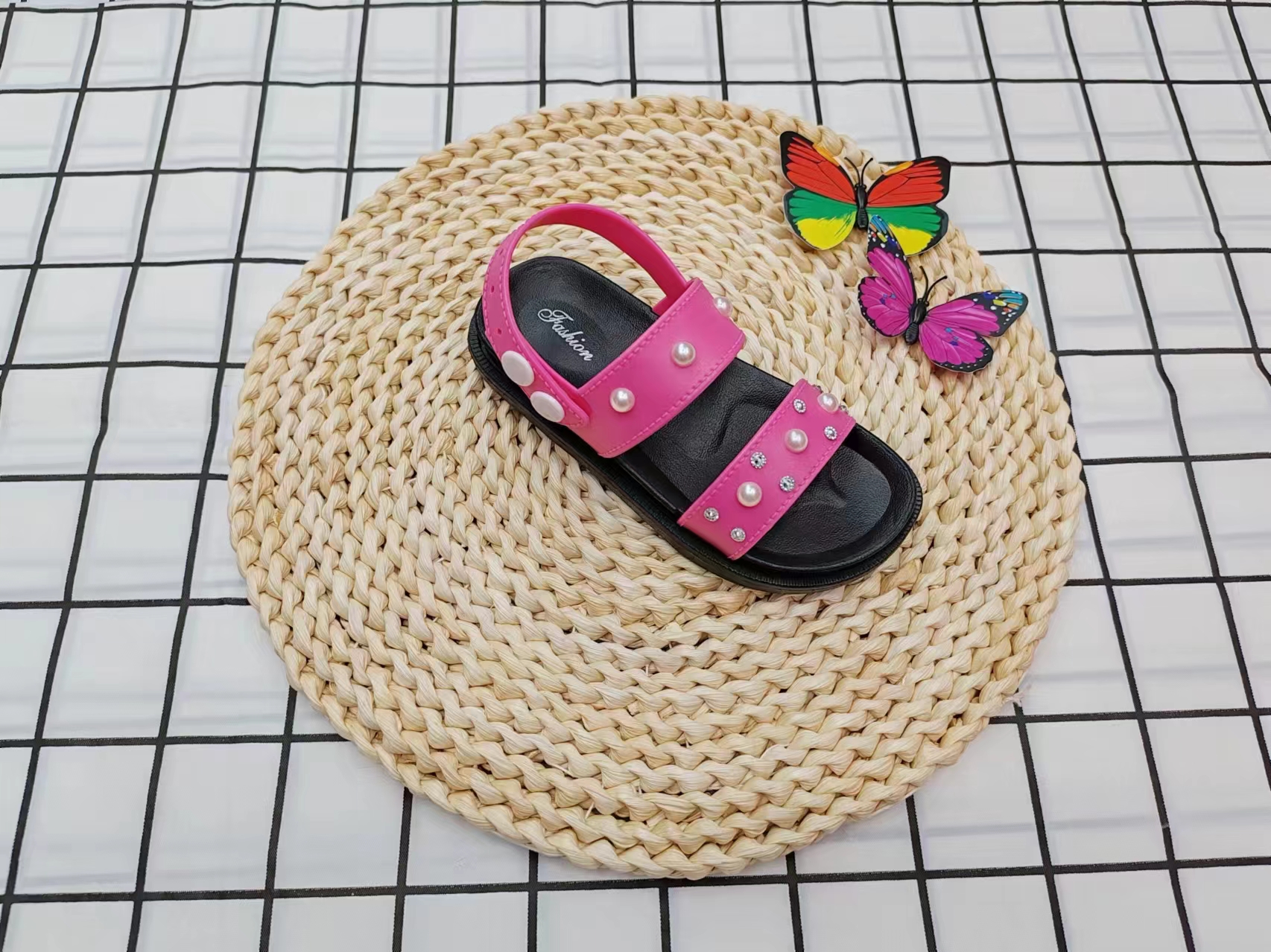 Moda infantil perla suave suela exterior sandalias details Picture