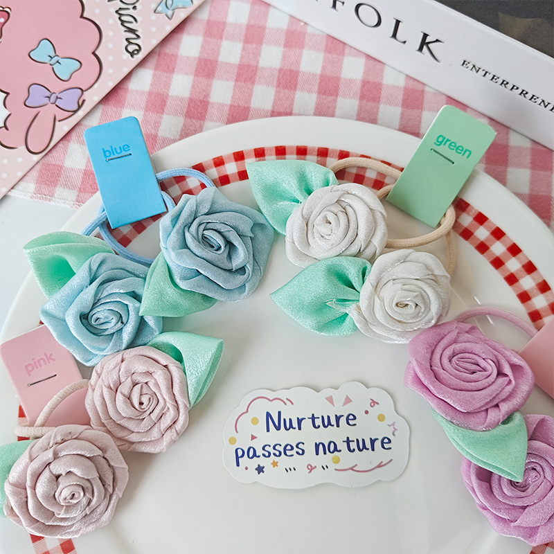 This cute double ponytail rose hair accessory for children's ponytail, with high elasticity and no trace, is made of simple fabric
