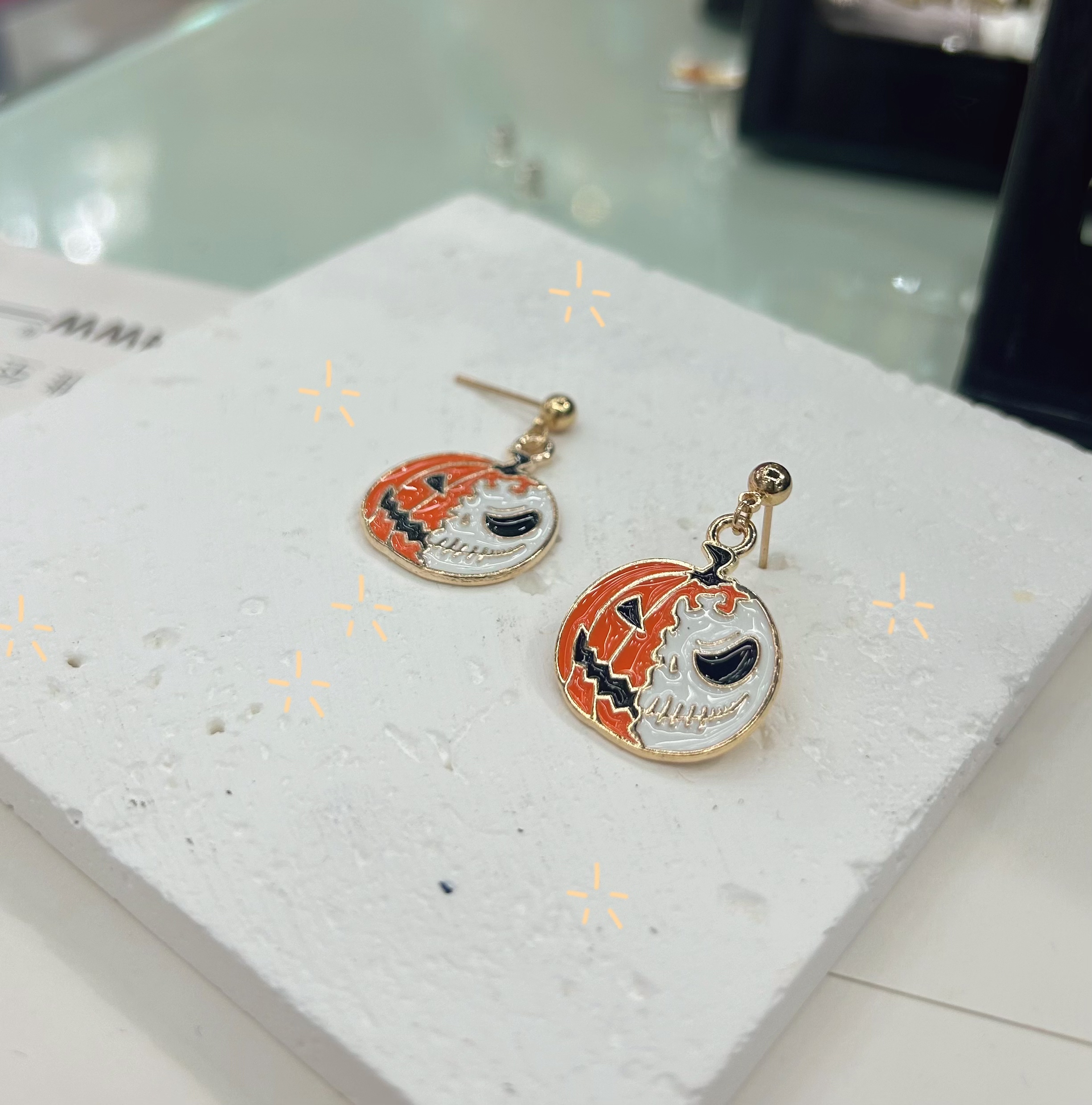 耳环女长款气质/饰品女长款气质/耳坠/锆石皇冠/耳饰女长款欧美产品图