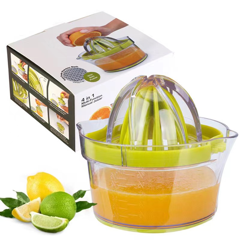 Manual juicing cup