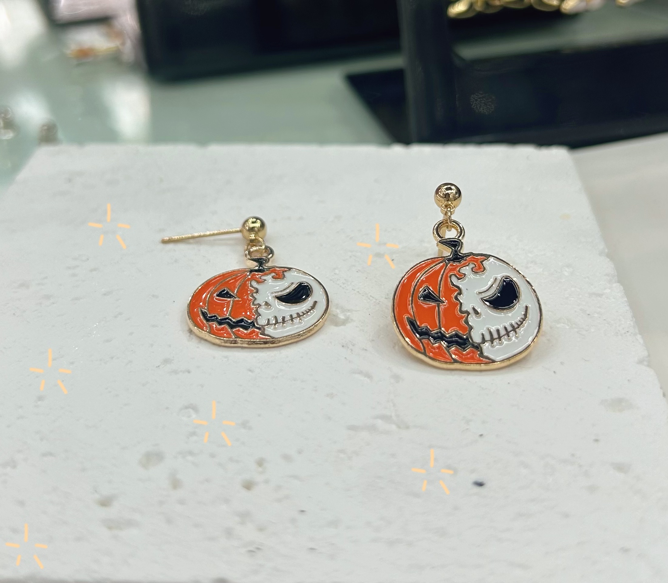 耳环女长款气质/饰品女长款气质/耳坠/锆石皇冠/耳饰女长款欧美细节图