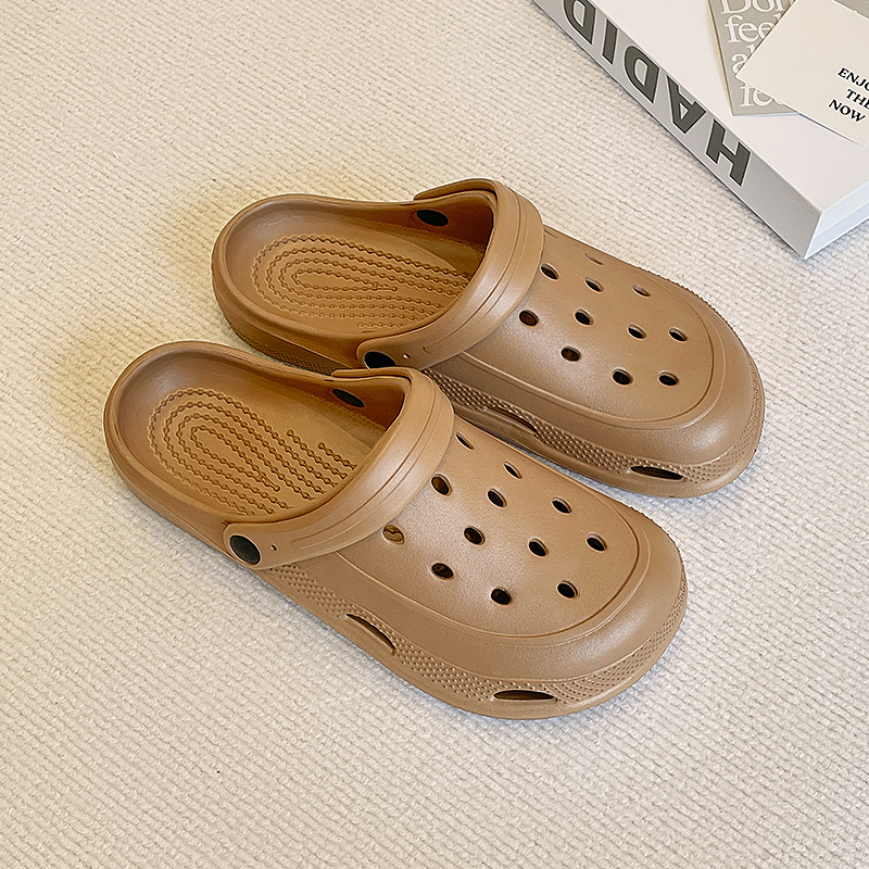 New foreign trade slip-on clogs for men, soft soles for the beach and beach, light and simple flip-flops for women Item Picture
