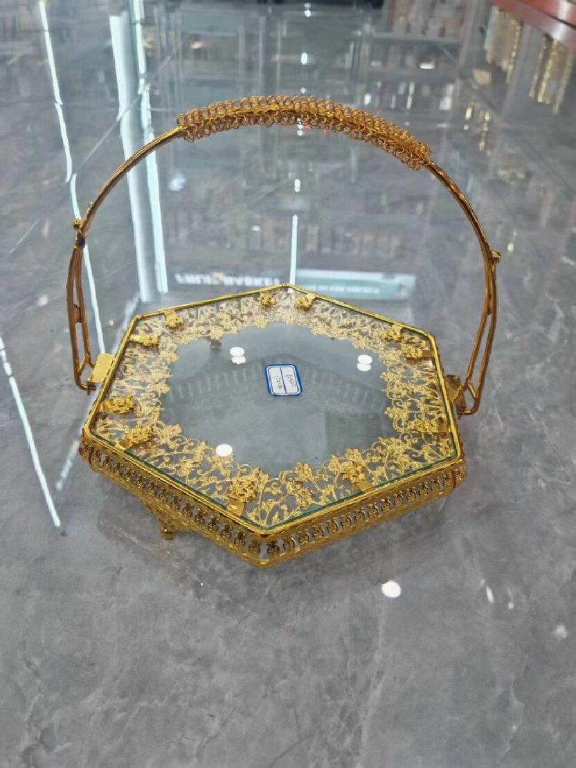 Electroplated gold spring handle hexagonal basket