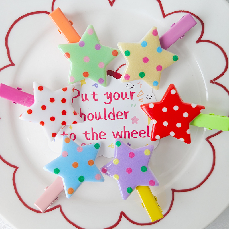 Korean version cute five-pointed star polka dot children's hair clip, sweet candy-colored star clip, bb clip, broken hair edge clip, hair accessory details Picture
