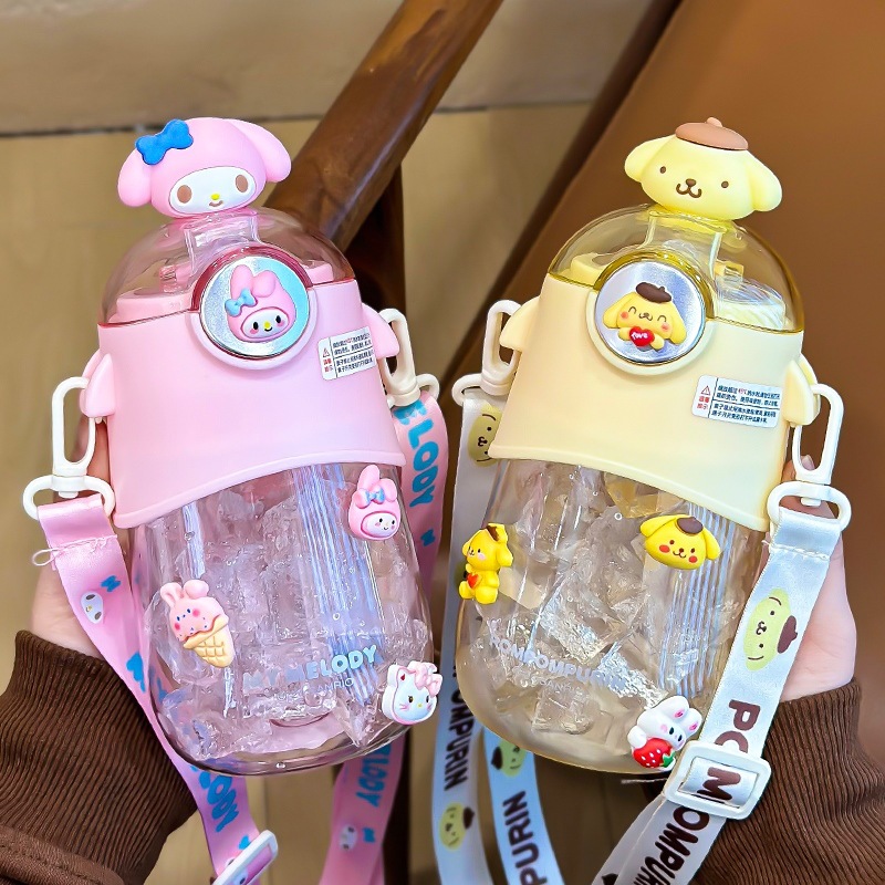 The new J63-125 high-appearanceess-level violent bear cup is a cute plastic straw water cup for summer that is popular among Japanese students details Picture