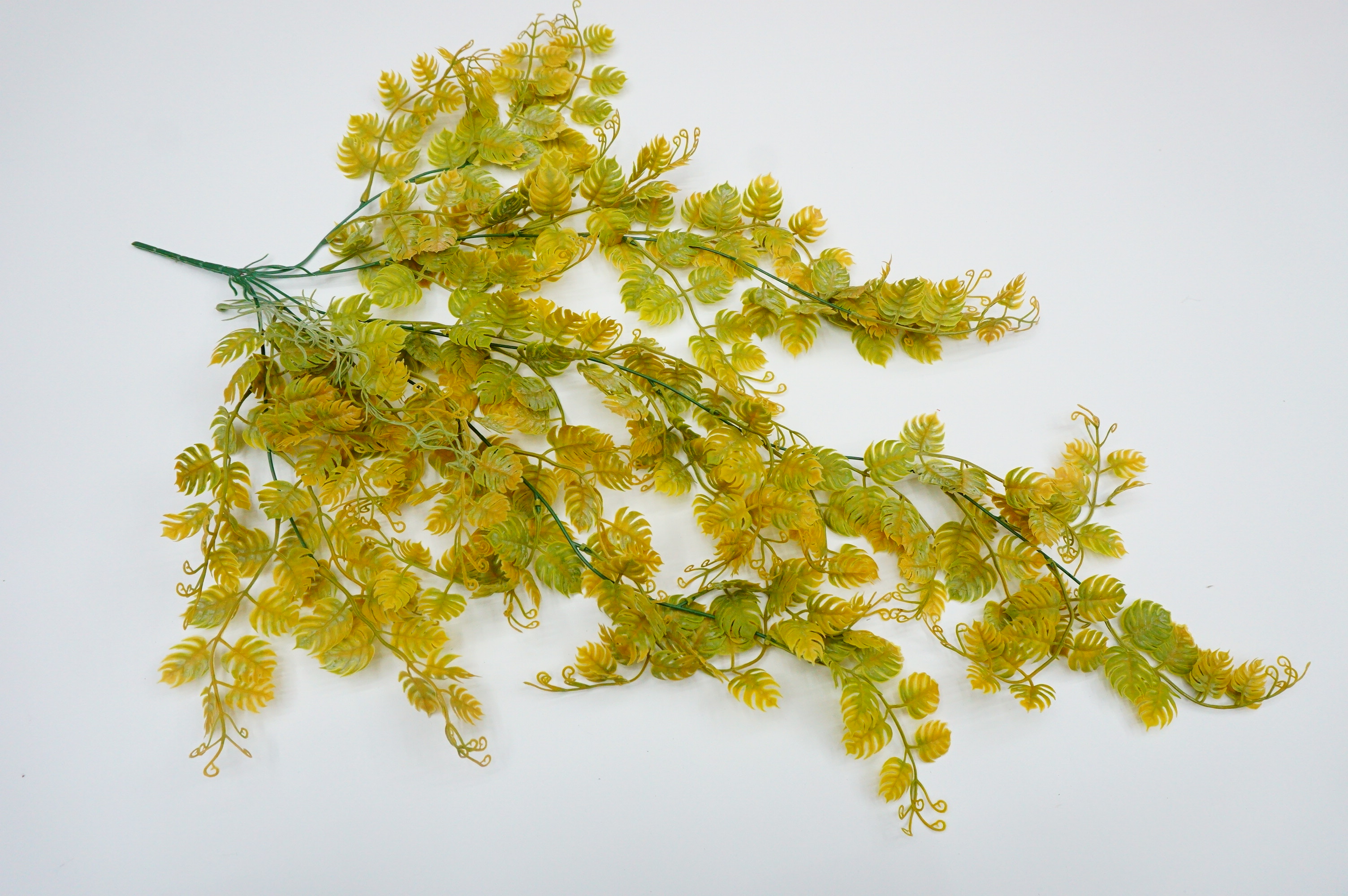 Simulated wall hanging, simulated green plants and grass, simulated rattan wall decoration 013 Application Scenario