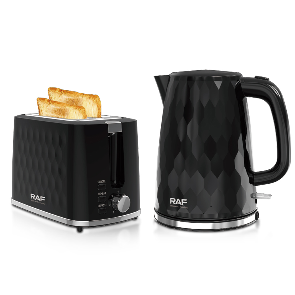 RAF European standard cross-border water bottle toaster set, household double-decker charter breakfast machine and 1.7L household water bottle R.19000 Application Scenario