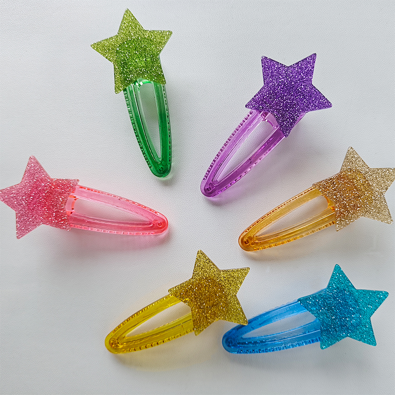The new bright pink Y2K star sequined duckbill clip is a children's fashionable, versatile and cute five-pointed star hair clip and accessory Item Picture