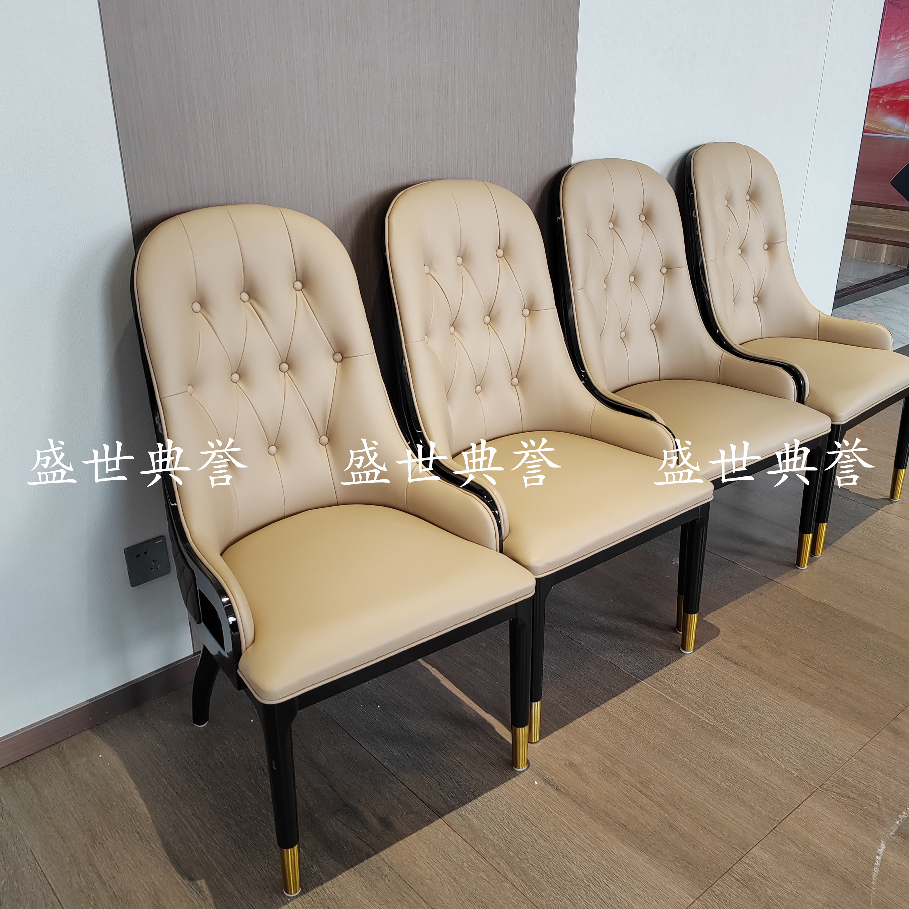 郴州国际酒店电动餐桌椅公司会所轻奢实木餐椅餐厅豪华包厢软包椅