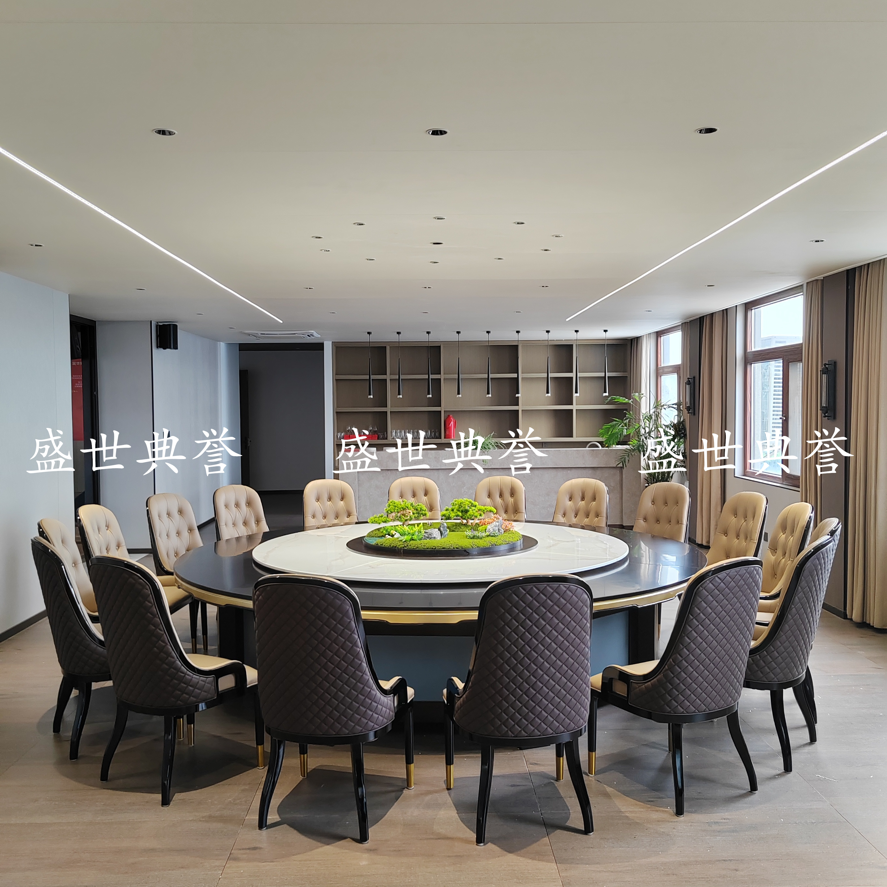 Solid wood dining tables and chairs for five-star hotels in Changsha, light luxury chairs for seafood restaurants, and solid wood dining chairs for business banquets of companies Item Picture