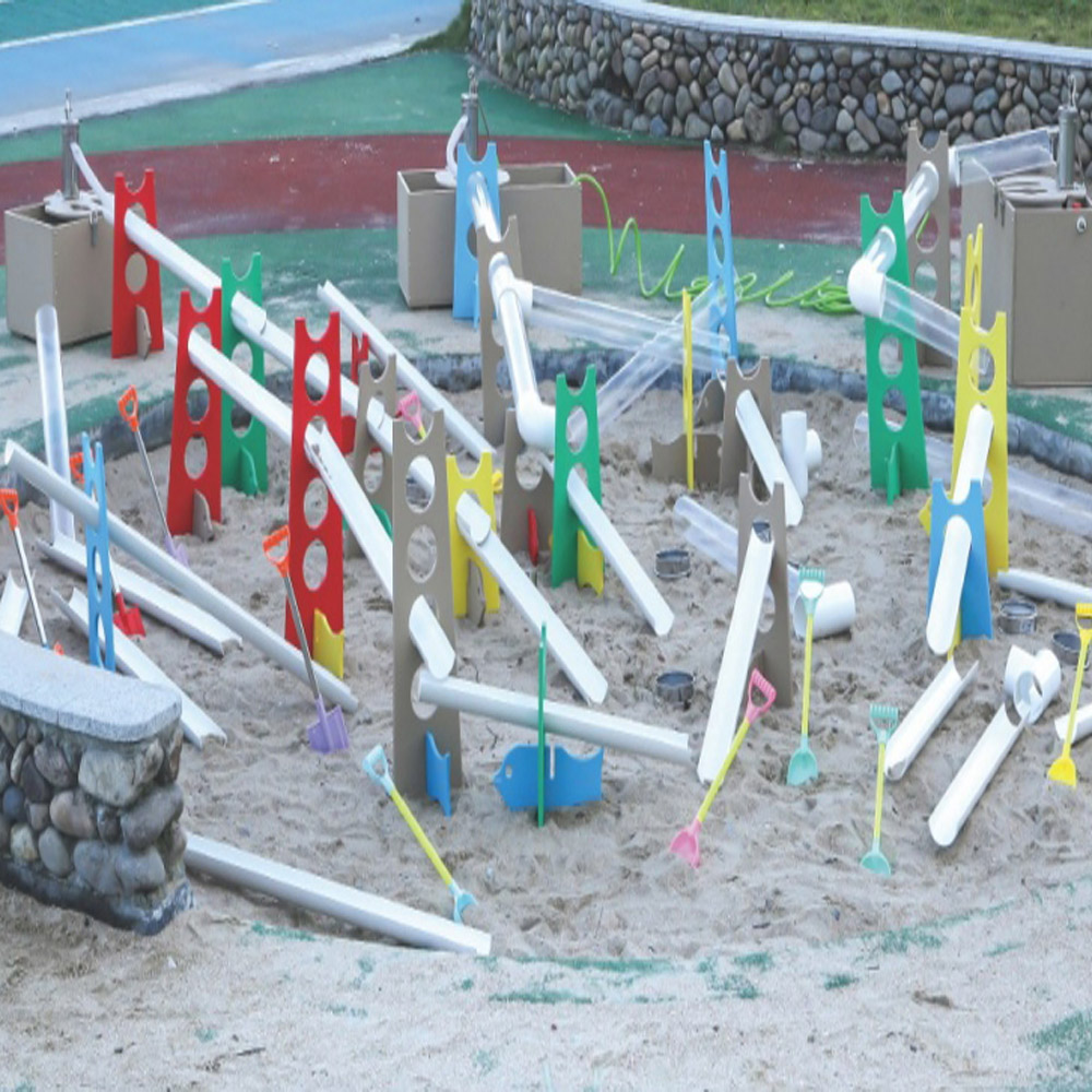 Kindergarten sand area children play with sand toys outdoor sand pool pressure water wall pipe bracket play water combination Hualong play toy manufacturers direct sales
