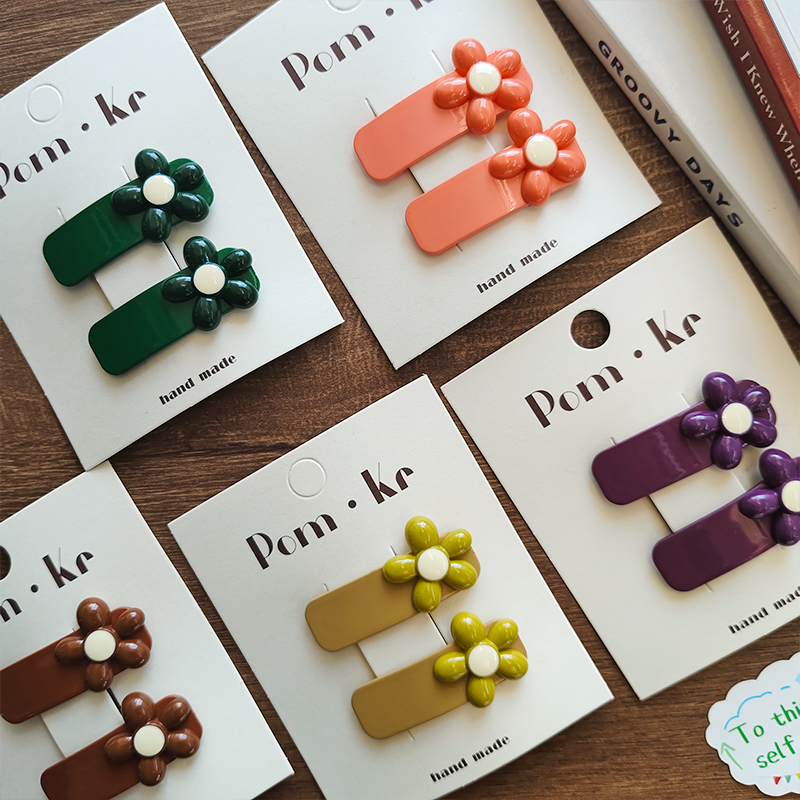 New Morandi color children's flower clip, baby bangs clip, sweet girl side clip, hair-safe headwear Application Scenario