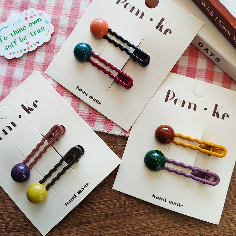 New Korean version Morandi round bean hair clips, popular simple one-line clips, bangs clips, side clips, cute baby hair accessory clips Item Picture