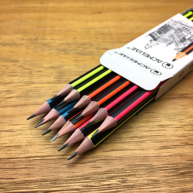 ACMELIAE Matt Black/Neon Striped HB Dipped Pencil Triangular Application Scenario