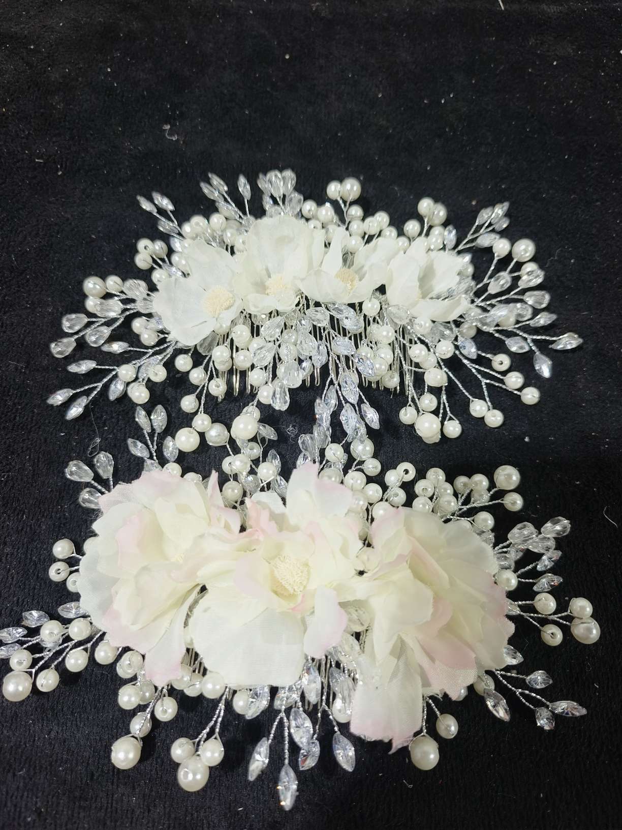 新娘专用锆石皇冠头饰 高贵典雅儿童皇冠发饰 小夹子固定 精致饰品璀璨闪耀新娘新娘细节图