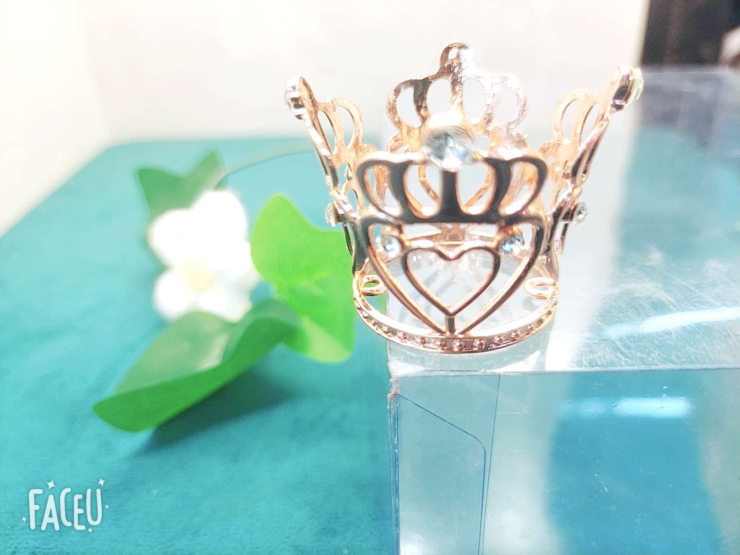 新娘专用锆石皇冠头饰 高贵典雅儿童皇冠发饰 小夹子固定 精致饰品璀璨闪耀新娘新娘详情图3