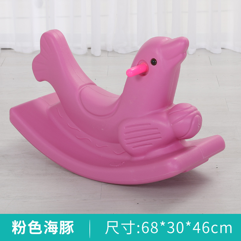 小便器实物图