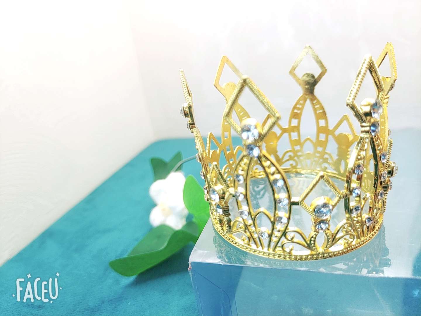 新娘专用锆石皇冠头饰 高贵典雅儿童皇冠发饰 小夹子固定 精致饰品璀璨闪耀新娘新娘详情图5