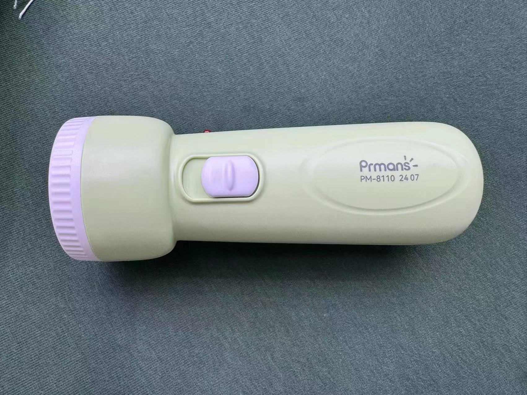 Multi-functional outdoor LED flashlight, handheld flashlight