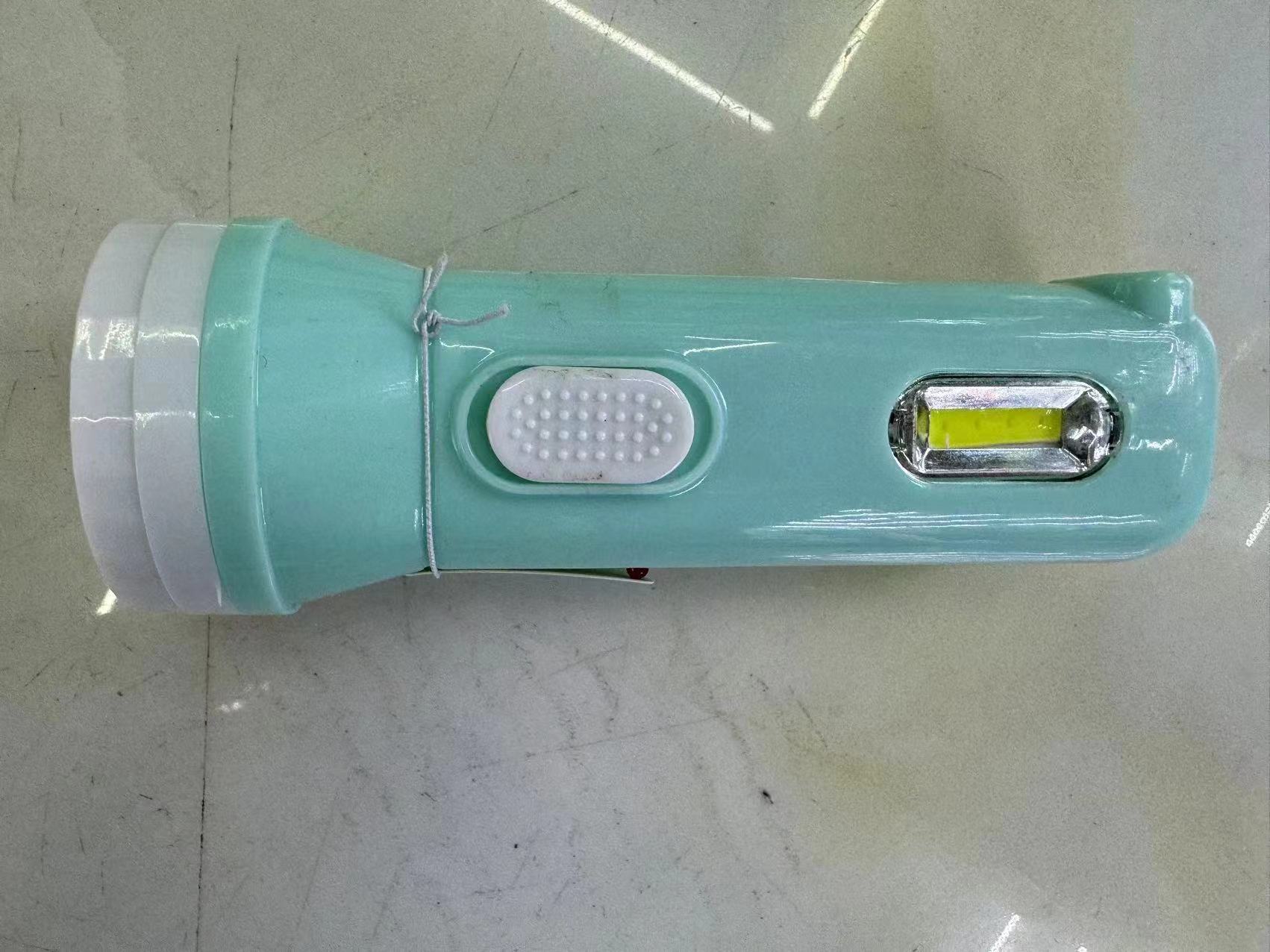 LED multi-functional outdoor lighting flashlight