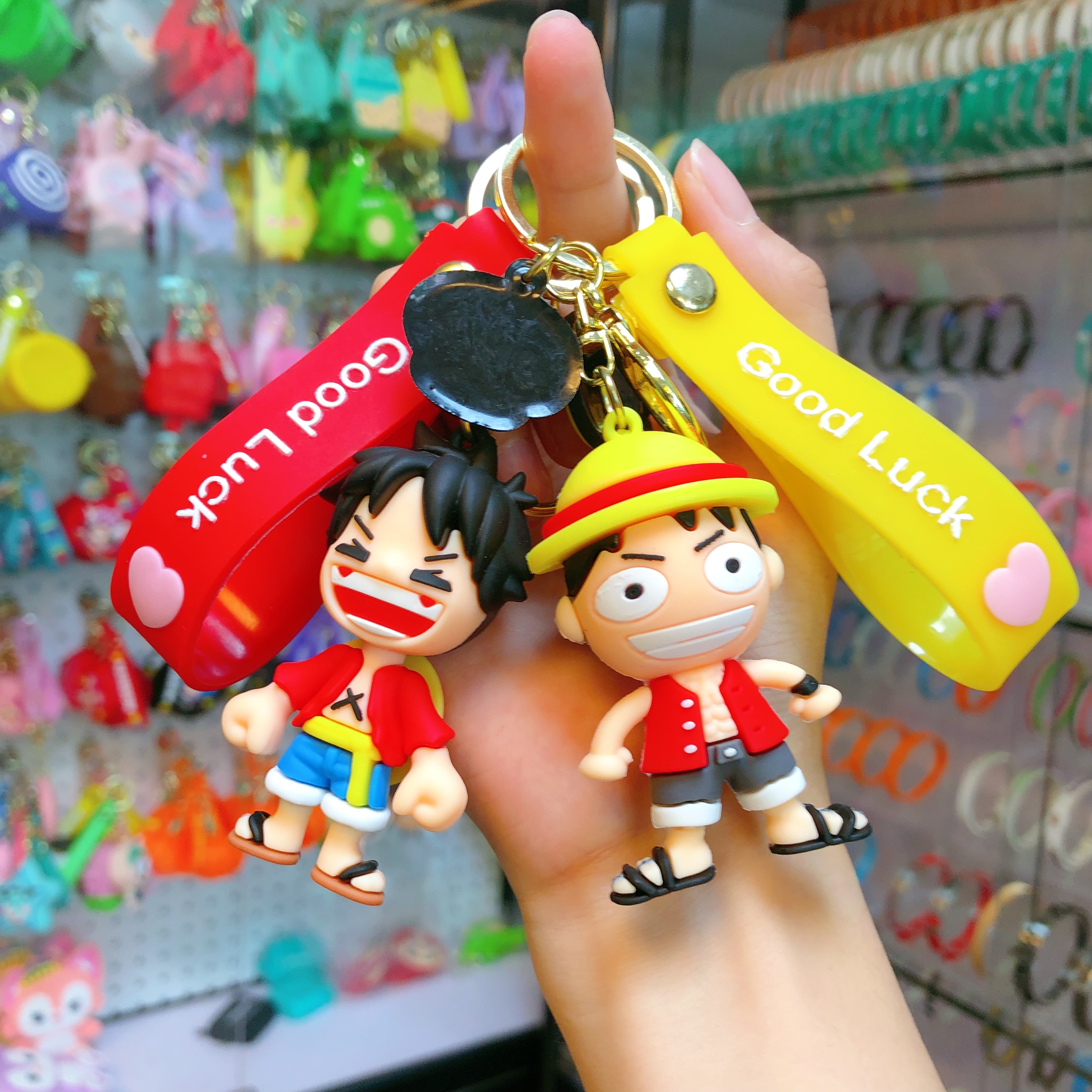 One piece luffy dibujos animados llavero bondadoso pareja bolsas colgantes de llaves para colgantes de coche llavero de silicona one piece luffy dibujos animados llavero de pareja bolsa colgantes de llaves llaves de silicona para colgantes de coche details Picture