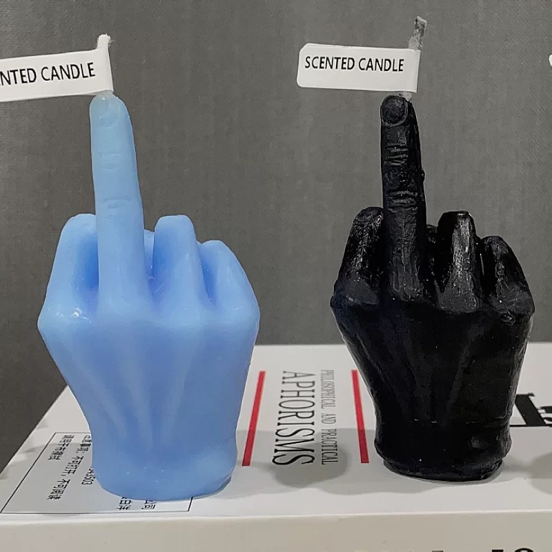 Finger-shaped scented candles, creative and funny gestures, prank props, home indoor long-lasting scented gifts, ornaments, scented candles, scented candles, scented ornaments, raw materials for scented candles Application Scenario