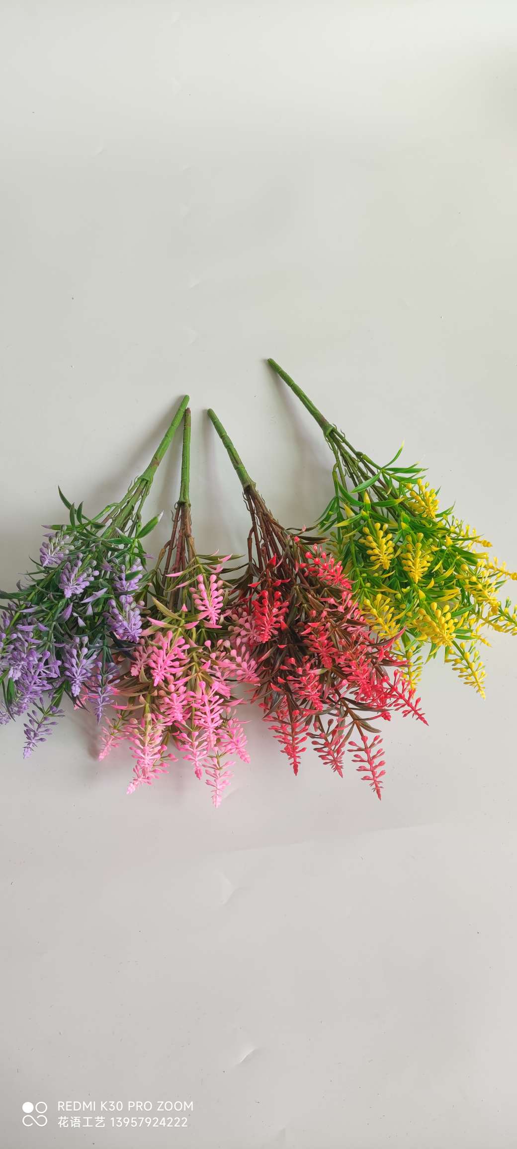 25 plastic oil paint vanilla leaves, wedding hall ceiling green plants, artificial grass, path flower rows, artificial flowers and artificial leaves detail image 7