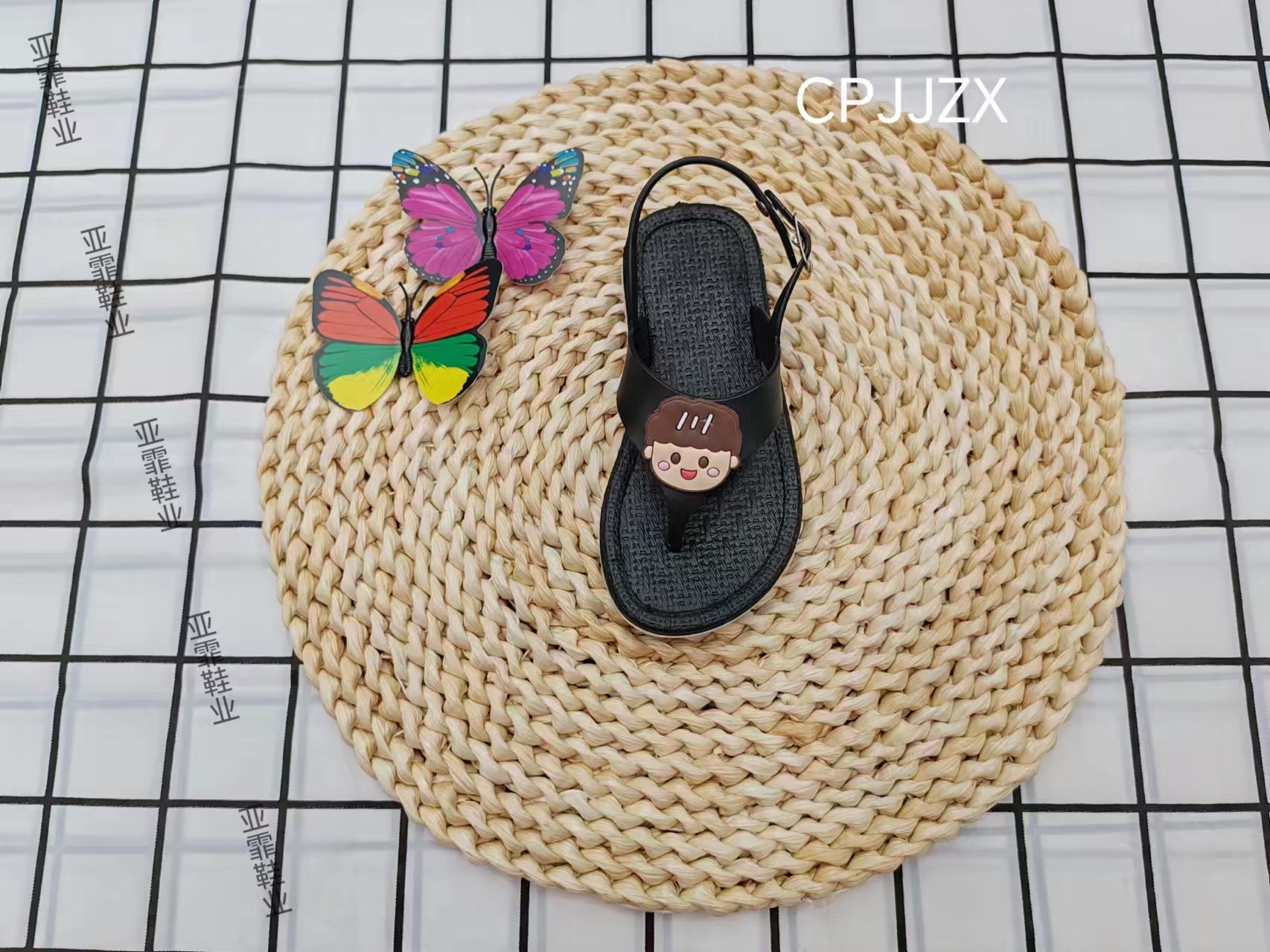Summer cartoon cute children wear outer sandals