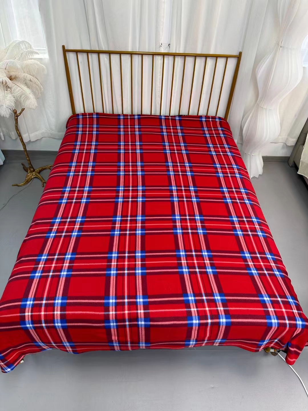 Factory wholesale flannel printed checkered velvet blankets, casual blankets, sofa blankets, nap shawl blankets, DB home textile velvet flannel blankets