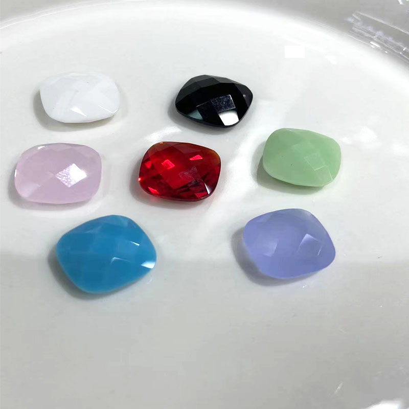 Fatty Square double turtle-faced glass, colored rare earth glass accessories can be made into necklaces, earrings and customized jewelry accessories Application Scenario