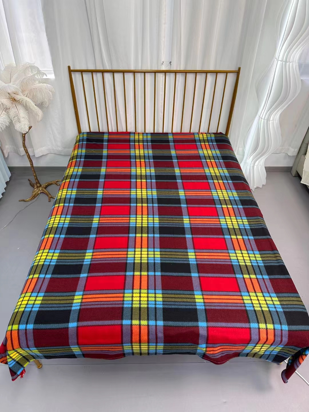 Factory wholesale flannel printed checkered velvet blankets, casual blankets, sofa blankets, nap shawl blankets, DB home textile velvet flannel blankets Item Picture