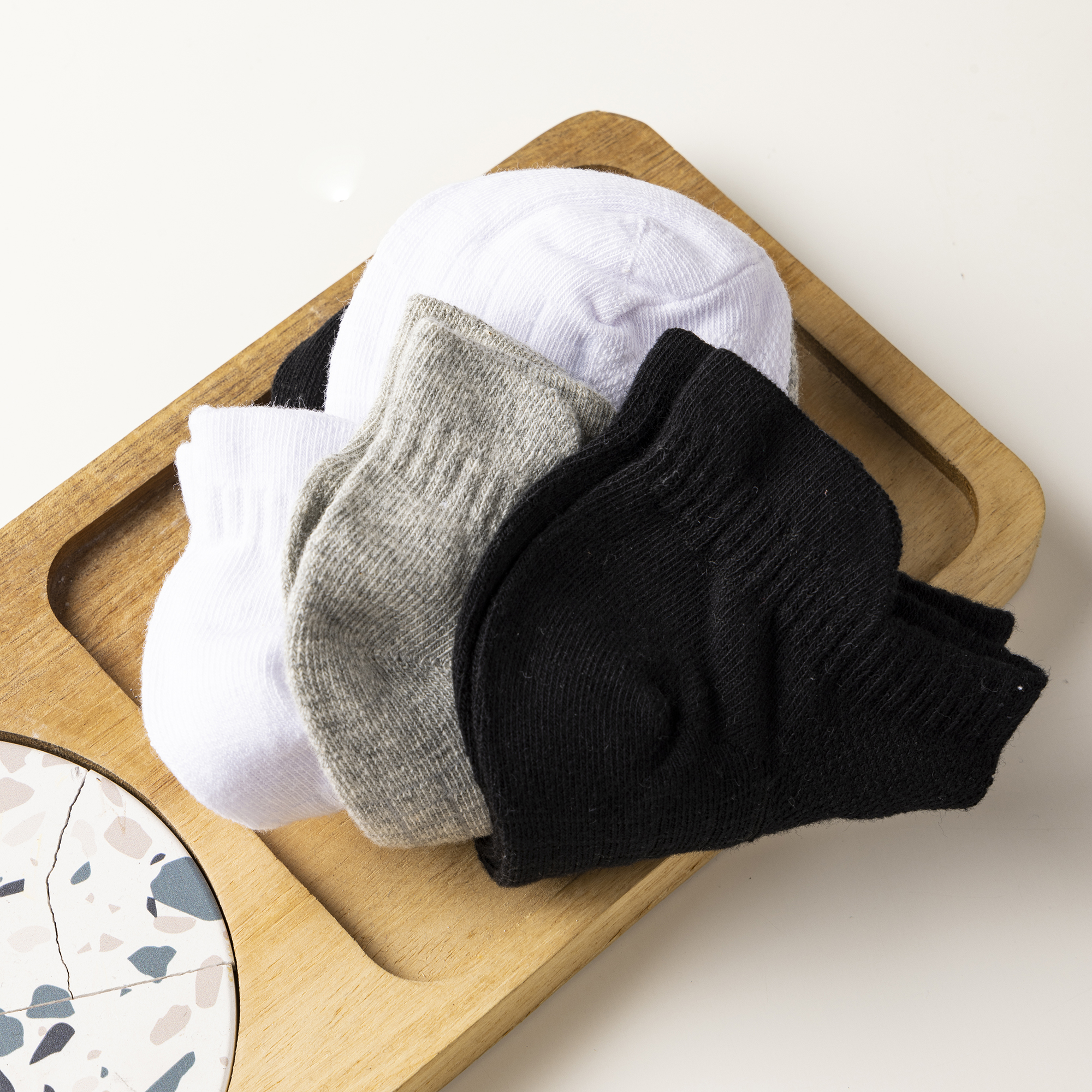 Men's and women's long, trendy, shallow heel reinforced cotton socks, men's casual spring and summer socks Item Picture