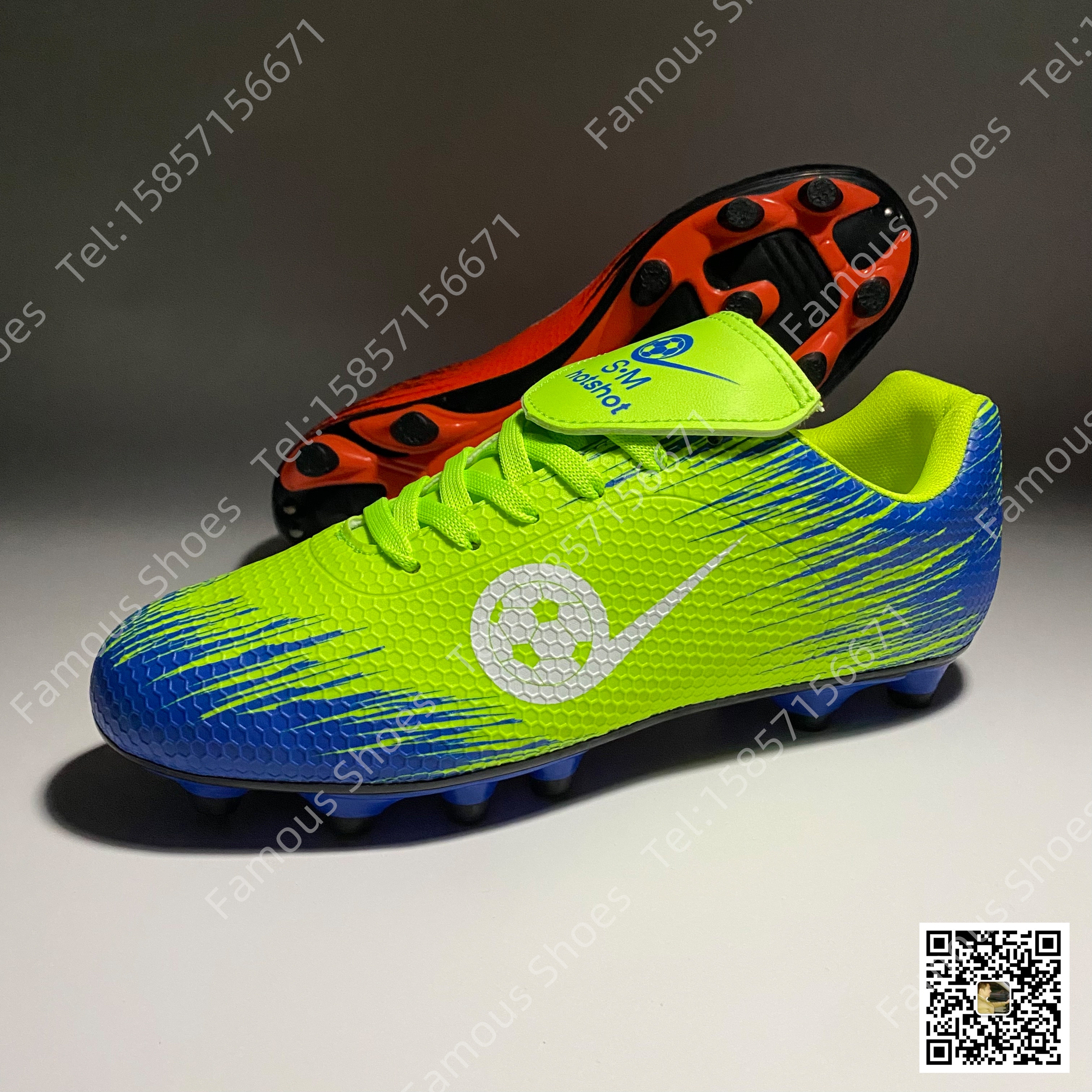 Stock Football shoes for boys and girls AG Short nails FG Long nails TF broken nails Student adult non-slip super light training football soccer shoes Messi Ronaldo Mbappe