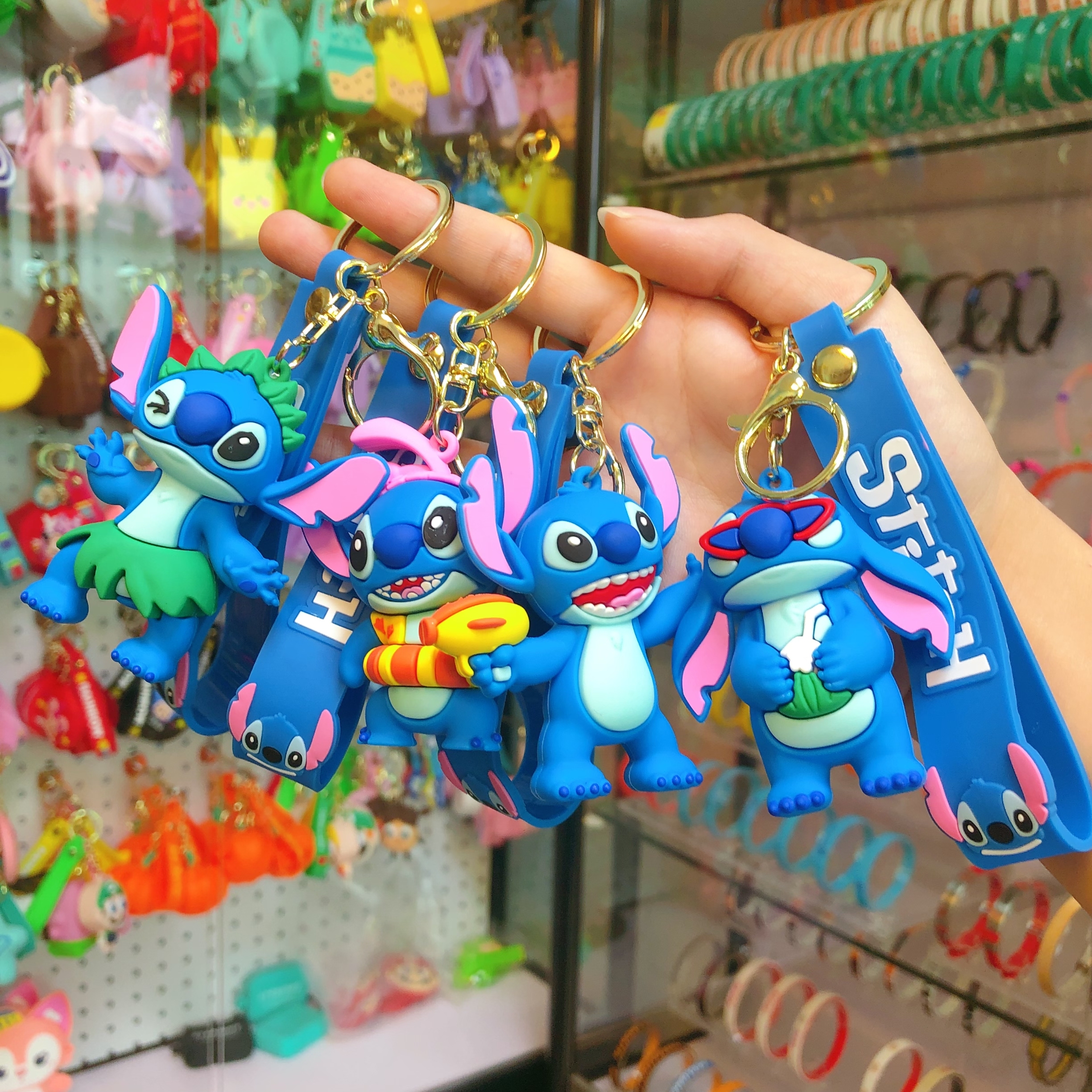 Llavero de dibujos animados de verano stilby llavero de coche llavero accesorios muñeca pequeño regalo de verano stilby llavero de dibujos animados colgante de bolso de escuela llavero de coche llavero accesorios muñeca máquina pequeño regalo