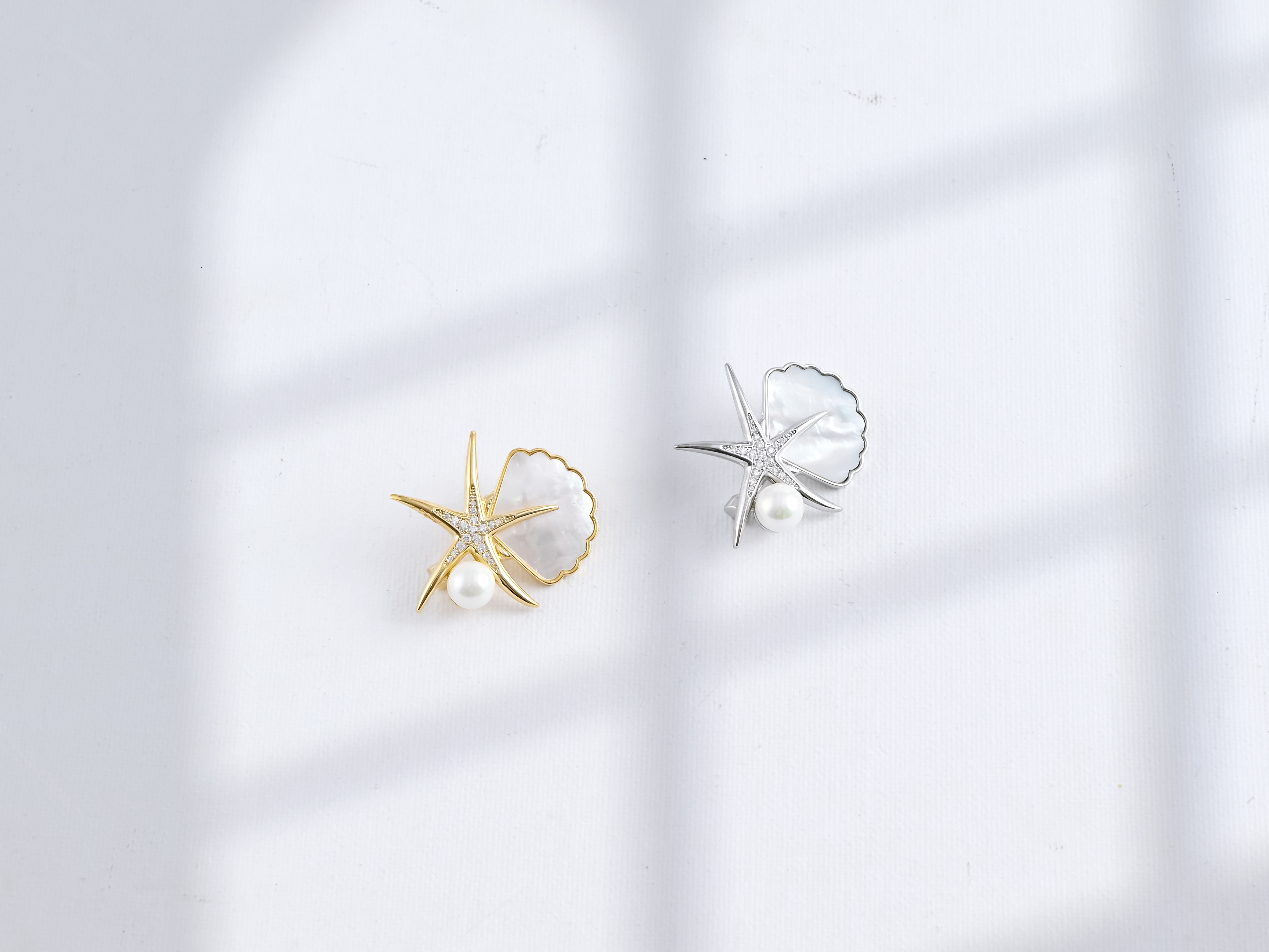 Xuhui brand premium copper plated with real gold, set with zircon and natural mother-of-pearl, fashionable and trendy high-quality brooch Specification drawing