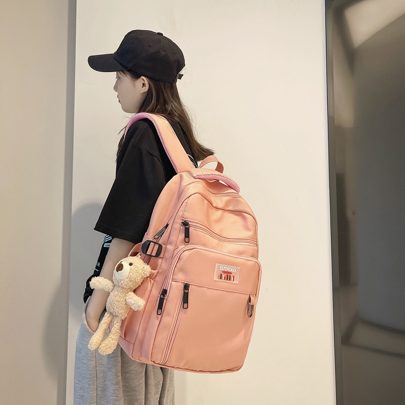 背包定制/背包/电脑背包/双肩背包/痛包产品图