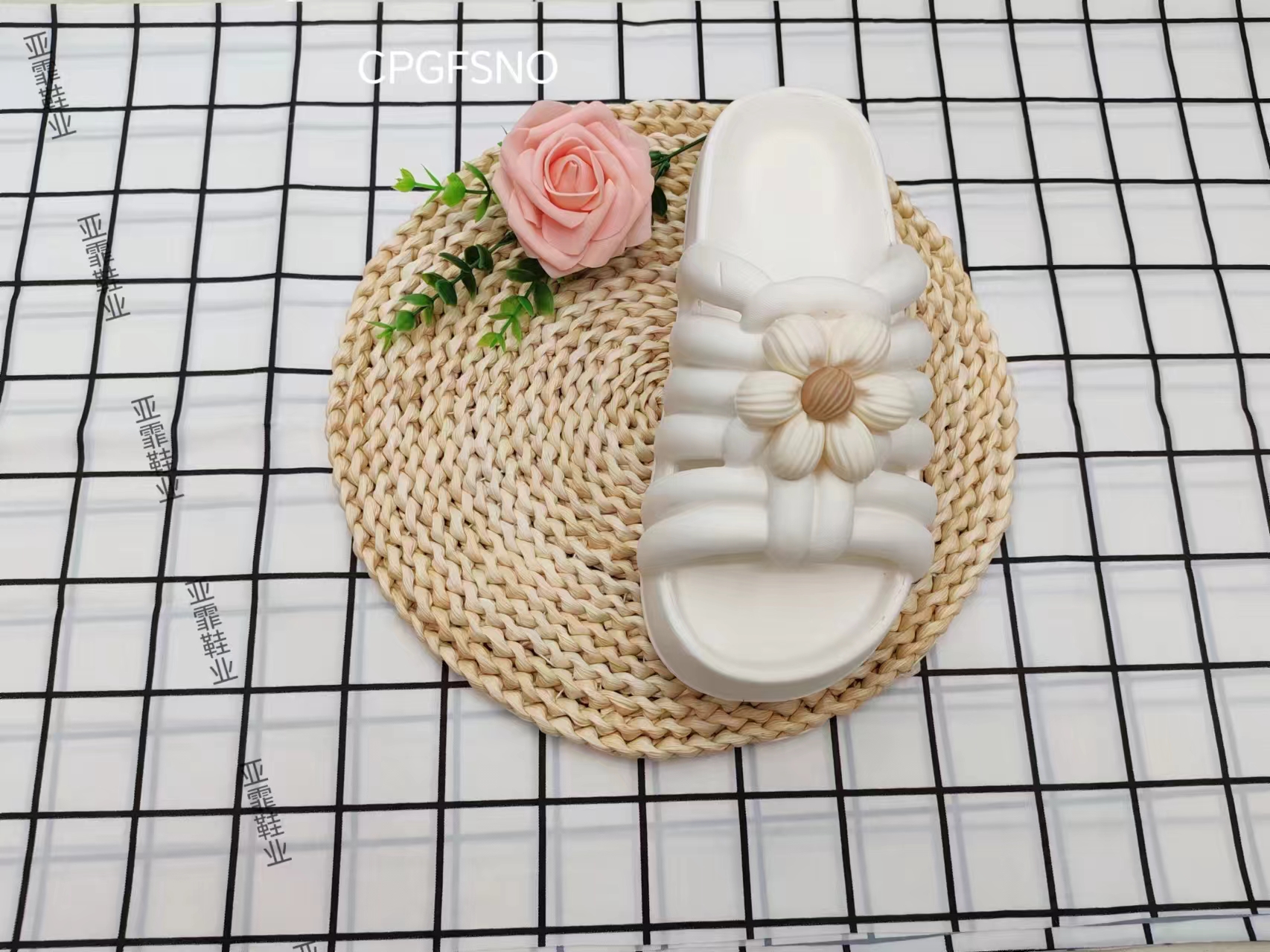 Summer fashion flower platform wear flip-flops